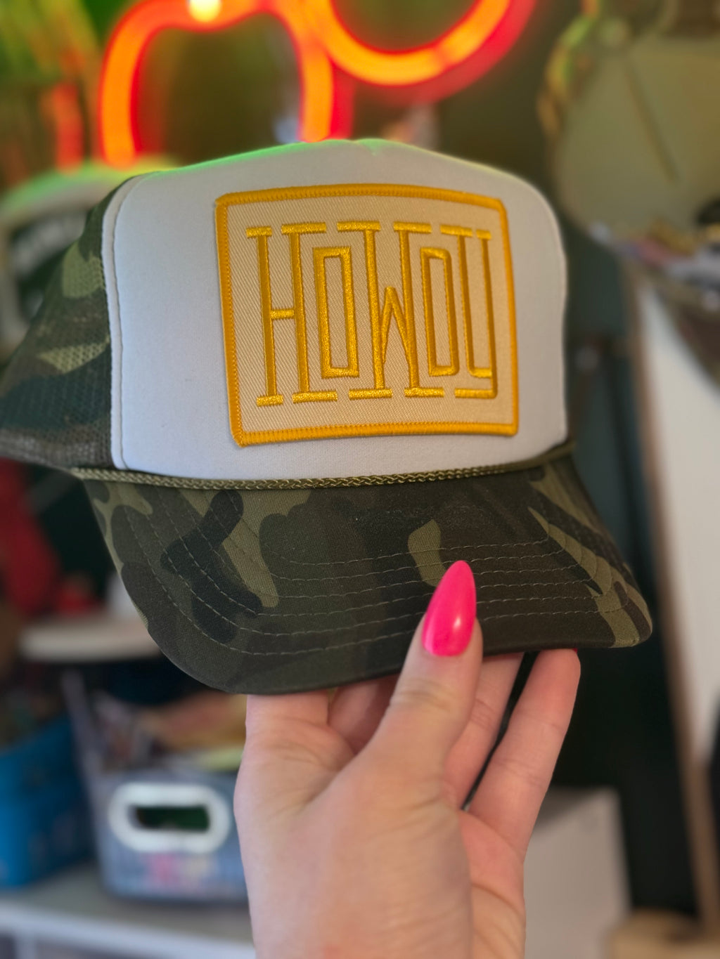 HOWDY patched yellow/gold