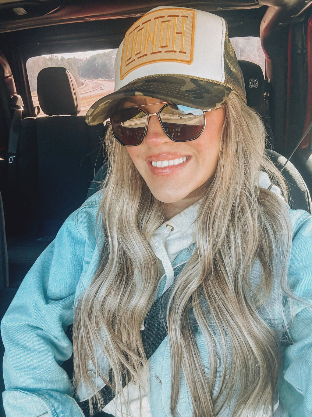 HOWDY patched yellow/gold